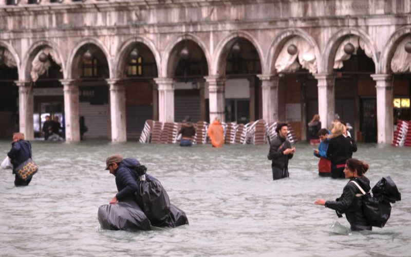 Porque Veneza debaixo d'água?